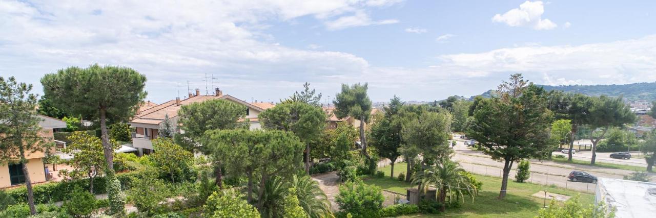 Hotel La Fonte A 300M Uscita A14 Pescara Nord Citta Sant'Angelo Dış mekan fotoğraf